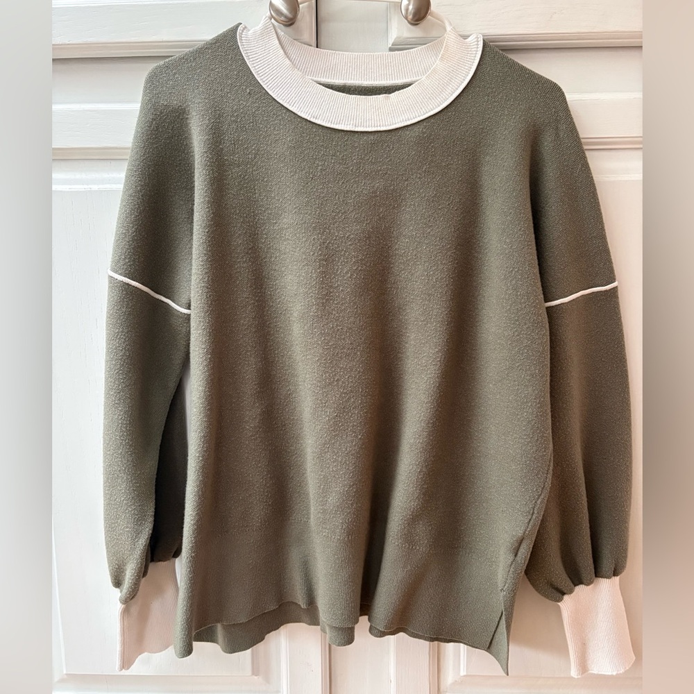 Oversized Green Sweater - Amazon size Large